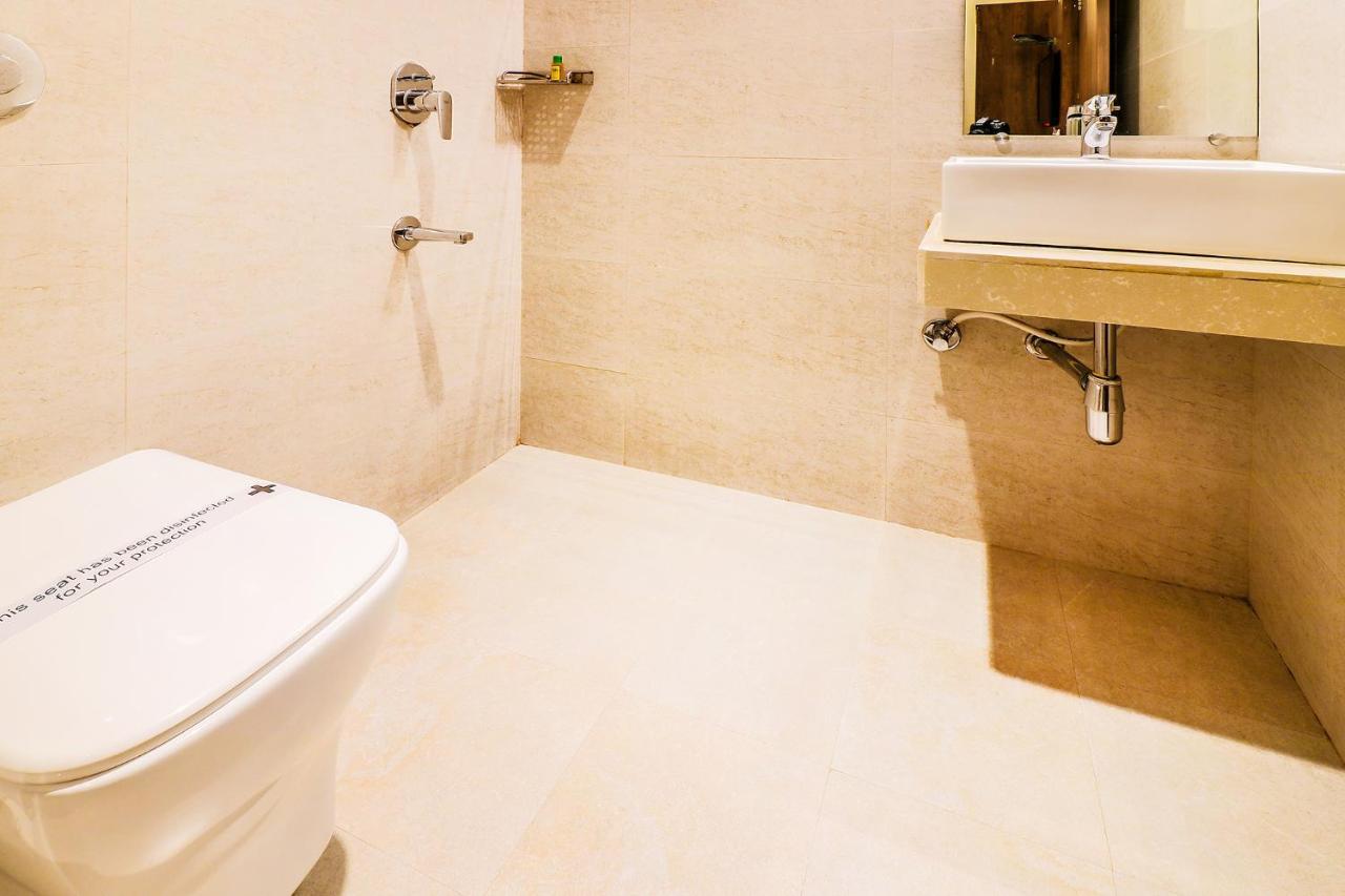 Hygenic Hotel Lotus Grand Andheri 뭄바이 외부 사진